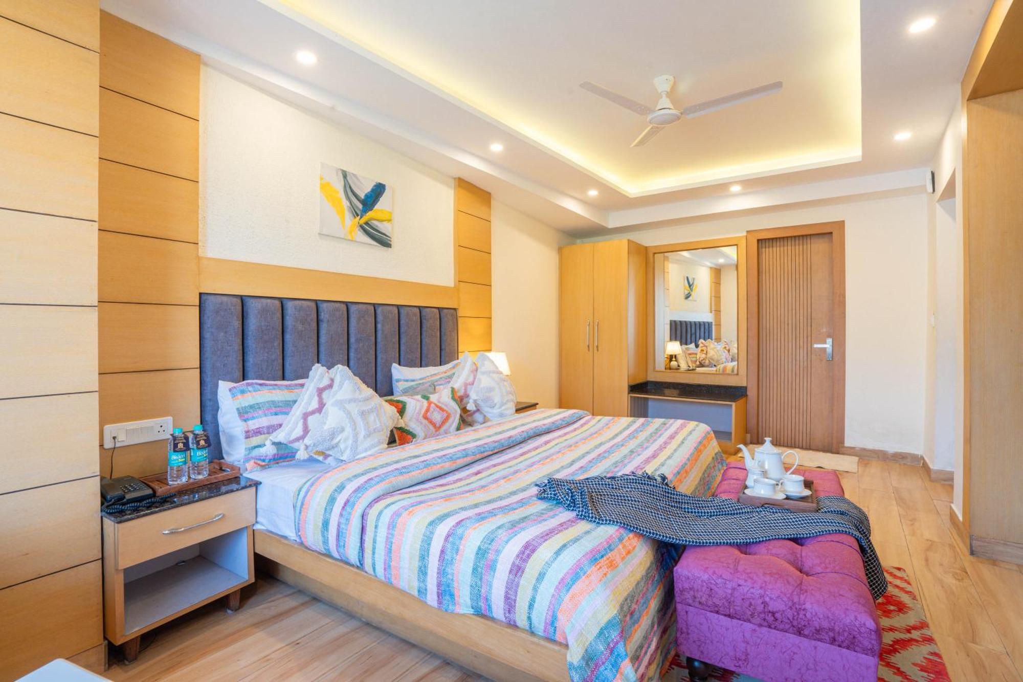 Perfectstayz Premium At Mall Road 무소리에 외부 사진